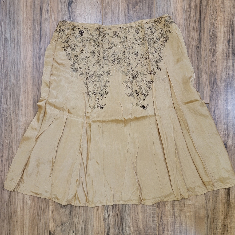 Claire.dk skirt, golden, size EUR 42, US 14